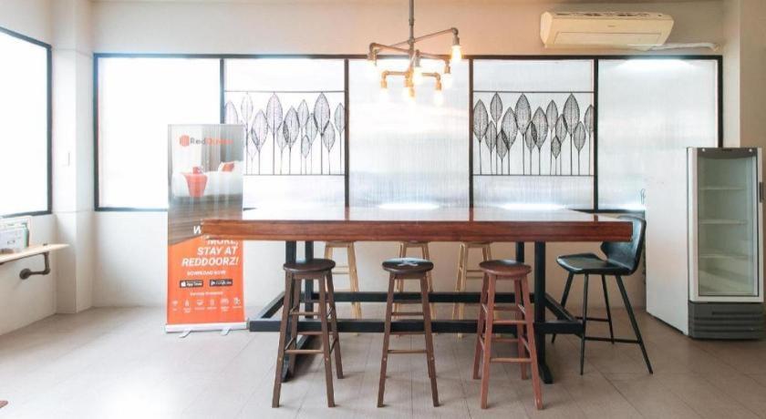 Reddoorz Plus Near Osmena Highway 2 Μανίλα Εξωτερικό φωτογραφία