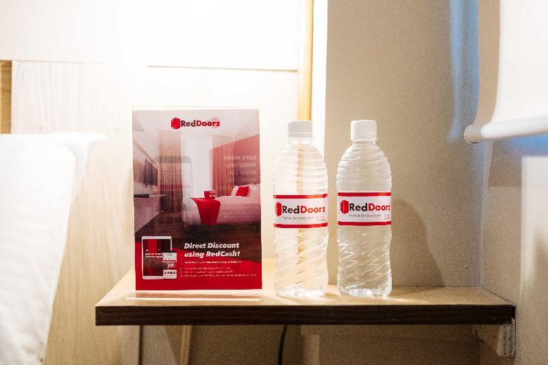 Reddoorz Plus Near Osmena Highway 2 Μανίλα Εξωτερικό φωτογραφία